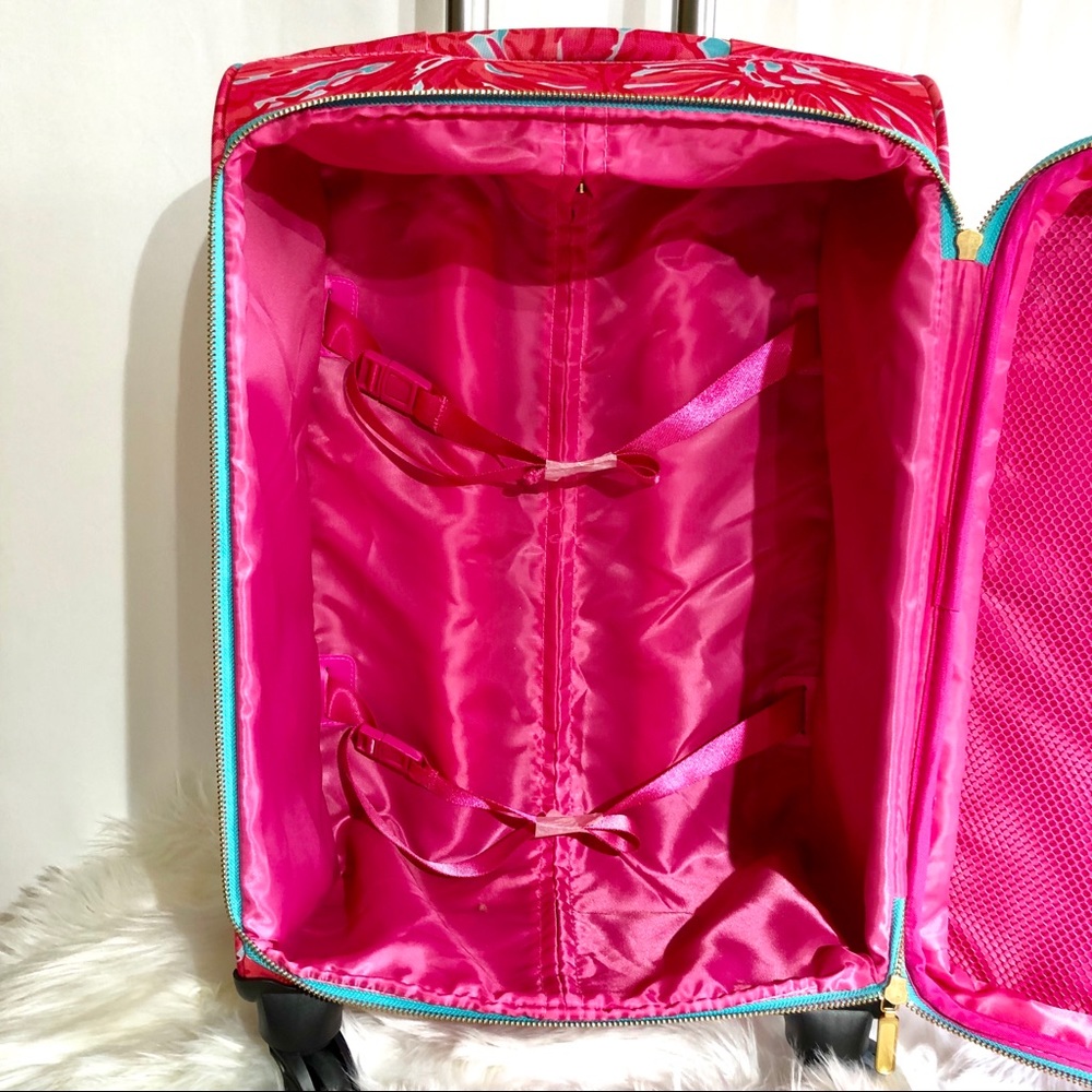 SOLD ❌Lilly Pulitzer Rare rolling carry on l - Picture 5 of 7